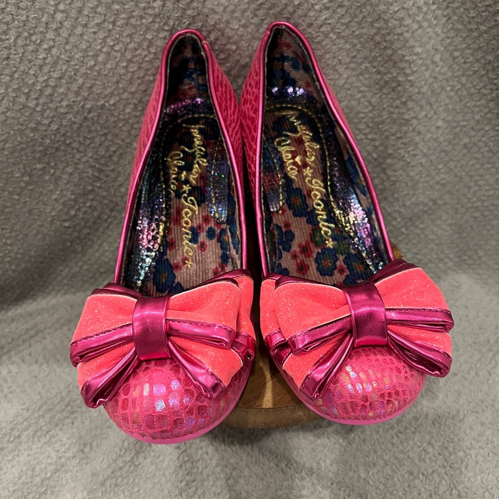 New Irregular Choice Ban Joe Pink Bow Heel - Size US7/EU38 - Free Sole Protector